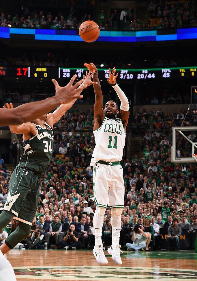 od体育网页版入口-凯尔特人大胜马刺，海沃德状态回暖获赞的简单介绍