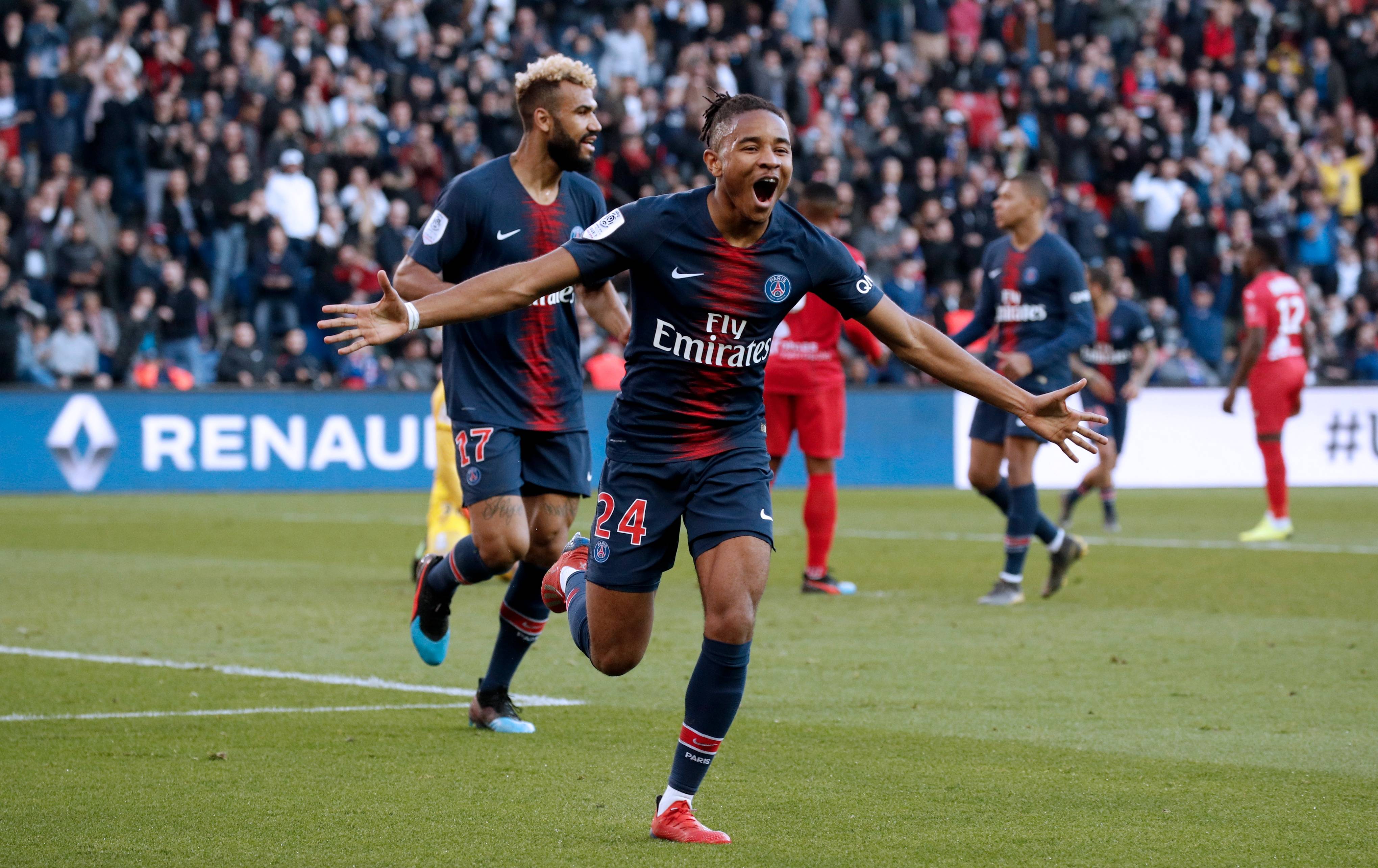 关于巴黎圣日耳曼火力全开,铁心追求晋级的信息 关于巴黎圣日耳曼火力全开,铁心追求晋级的信息