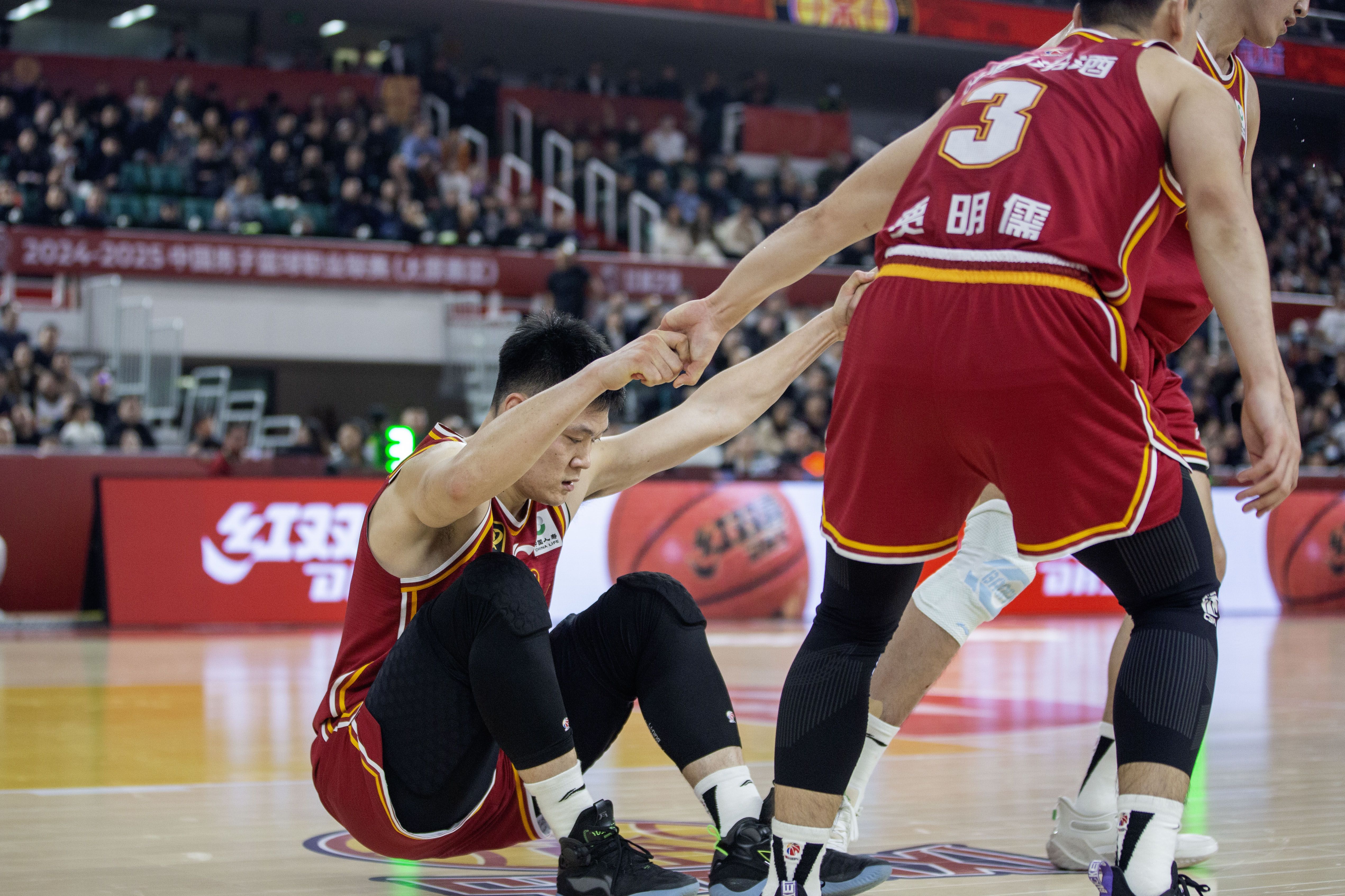 od体育注册-吉林队主场击败新疆，取得关键胜利的简单介绍