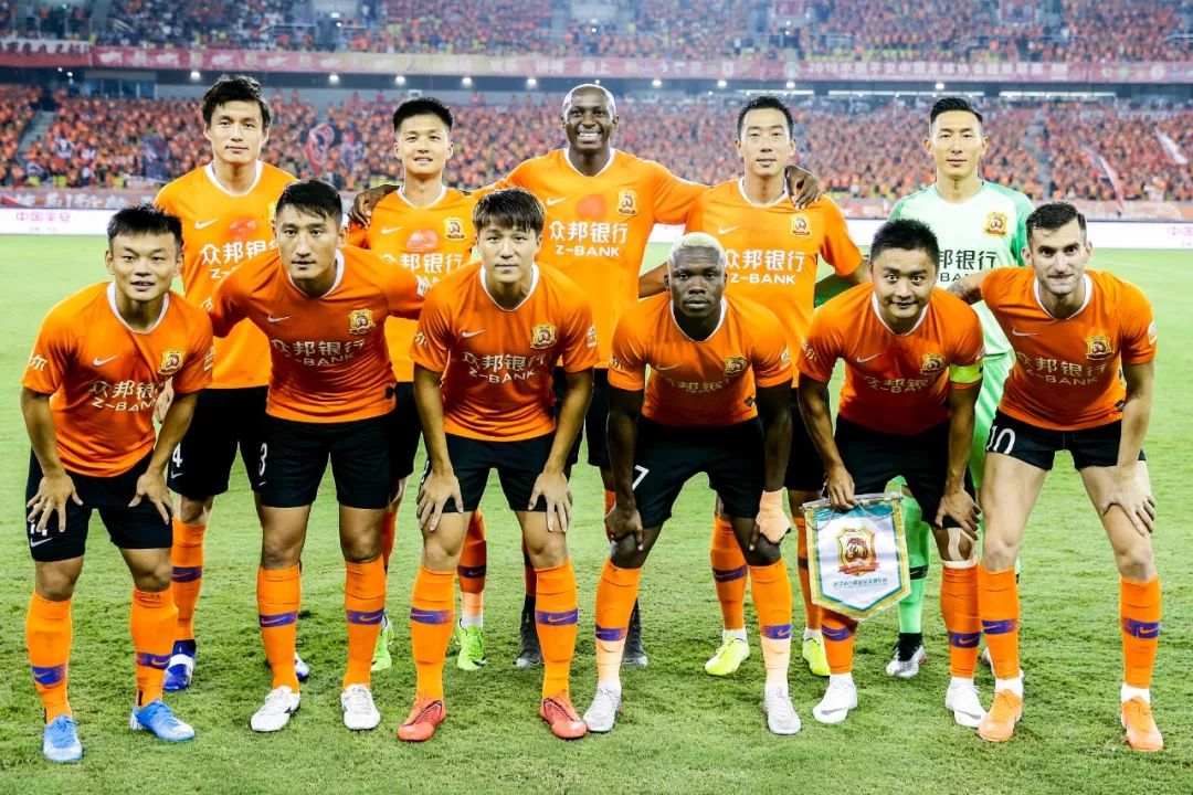 武汉卓尔客场战胜大连一方，取得宝贵三分的简单介绍