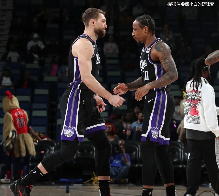 od体育官网入口-雄鹿客场不敌鹈鹕